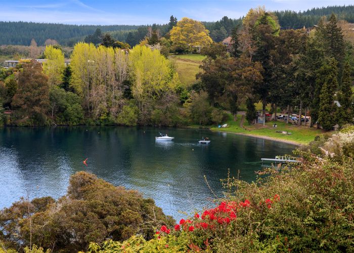  at 840 Wily Terrace, Acacia Bay, Taupo