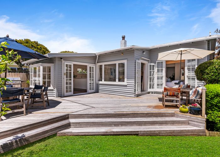  at 18 Kowhatu Road, One Tree Hill, Auckland