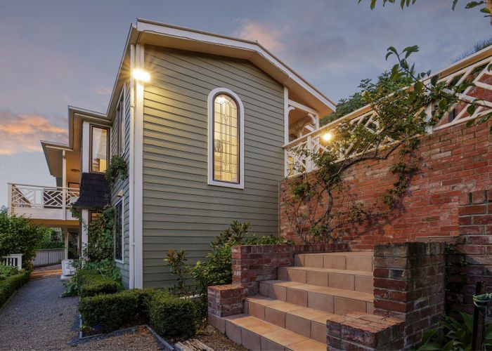  at 97 Richmond Hill Road, Richmond Hill, Christchurch
