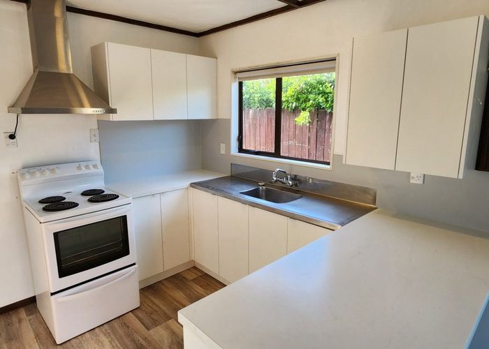  at 1/5 Hawea Street, Merrilands, New Plymouth, Taranaki
