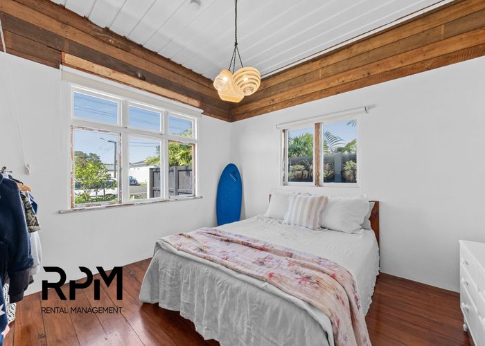  at 163 Lemon Street, Strandon, New Plymouth