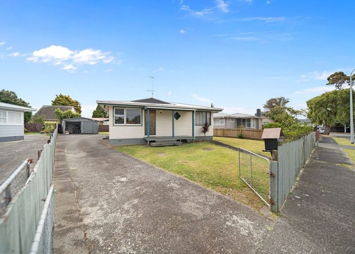  at 7 Waterton Place, Avondale, Auckland City, Auckland