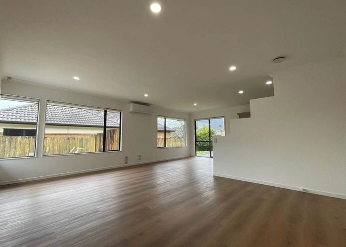  at 20 Ballydonegan Rise, East Tamaki, Manukau City, Auckland