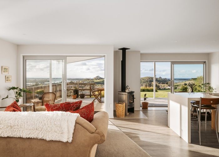  at 61R Oceana Drive, Welcome Bay, Tauranga, Bay Of Plenty