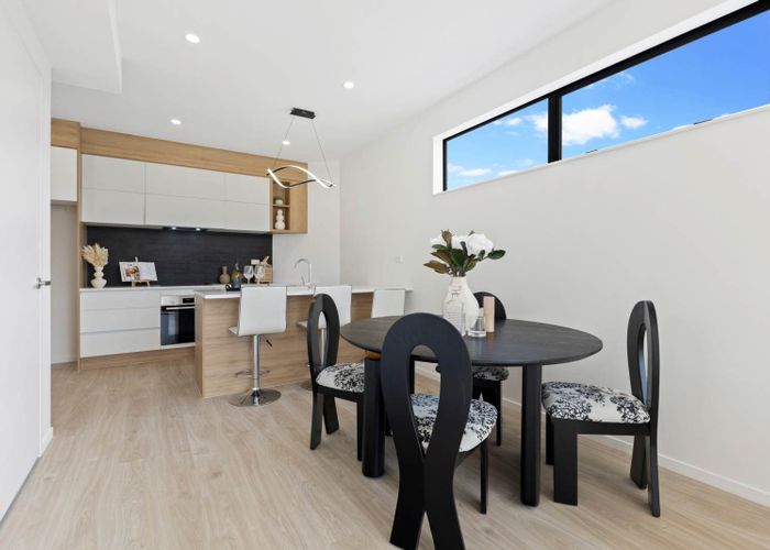  at 18D Pirangi Street, Point England, Auckland City, Auckland