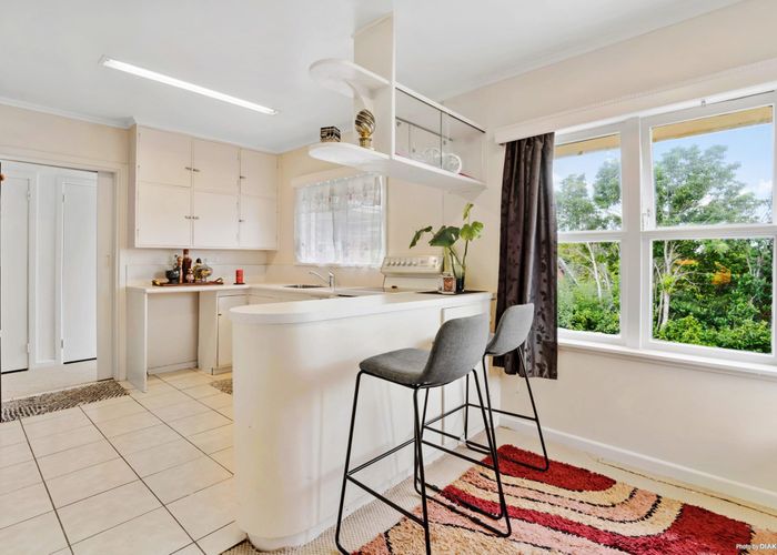  at 193 Titirangi Road, Titirangi, Auckland