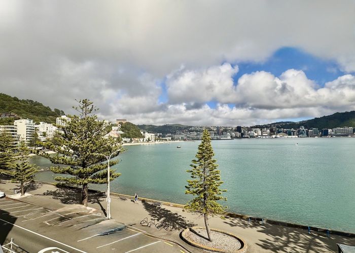  at 322 Oriental Parade, Oriental Bay, Wellington, Wellington