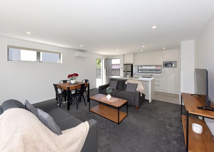  at 2/30 Raleigh Street, Bishopdale, Christchurch