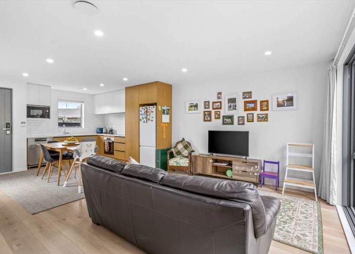  at 48B Lyttelton Avenue, Forrest Hill, North Shore City, Auckland