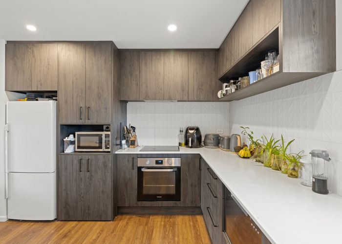  at 14/27 New Brighton Road, Shirley, Christchurch City, Canterbury