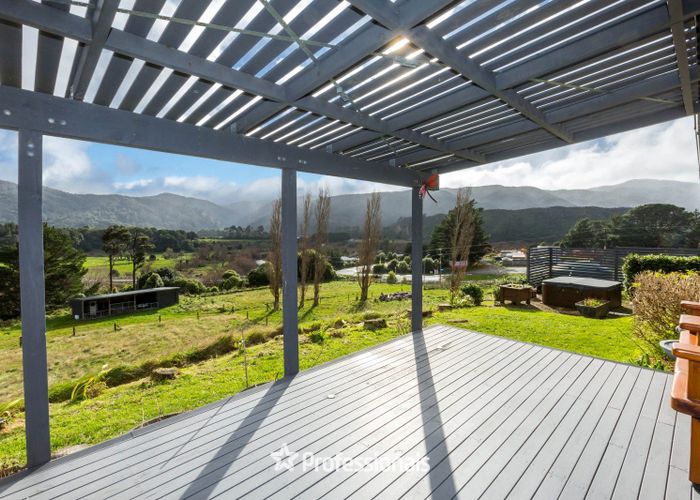  at 1712 State Highway 2, Kaitoke, Upper Hutt, Wellington