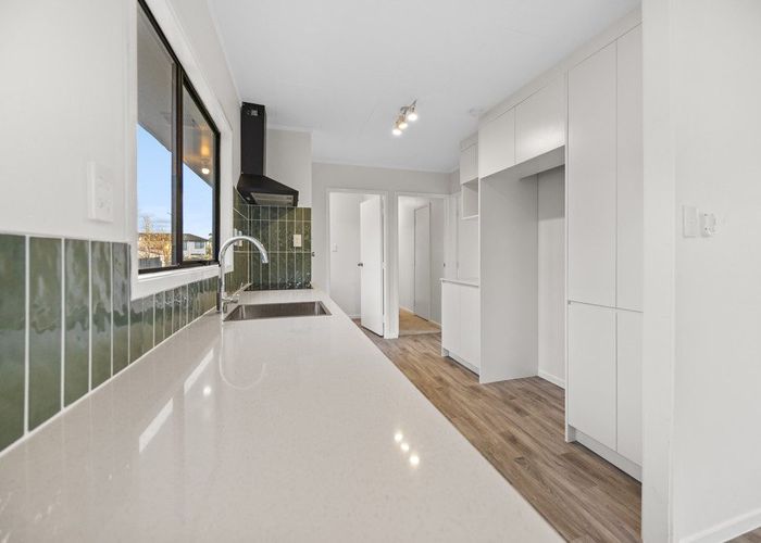  at 53 Burundi Avenue, Clendon Park, Manukau City, Auckland