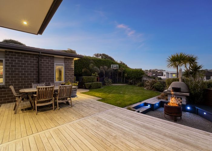  at 17 Dusky Crescent, Aotea, Porirua, Wellington