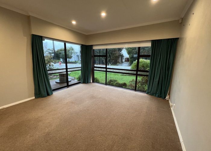  at 20 Buick Crescent, Awapuni, Palmerston North, Manawatu / Whanganui