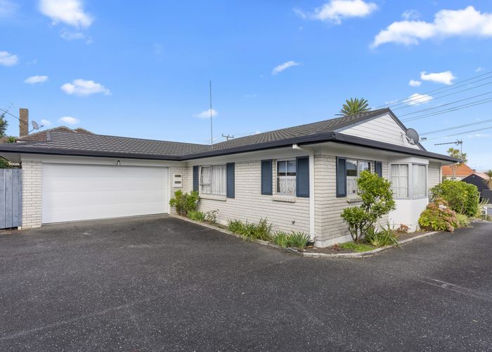  at 1/16 Jutland Road, Hauraki, Auckland
