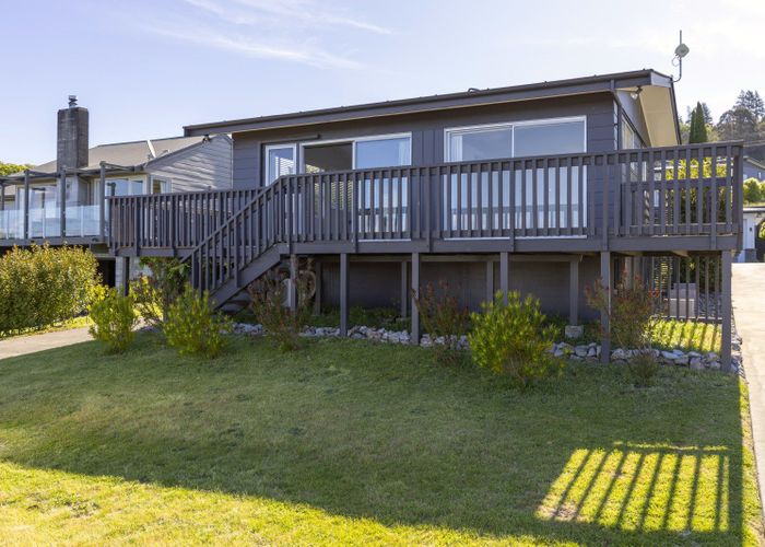  at 2/12 Isobel Street, Acacia Bay, Taupo, Waikato