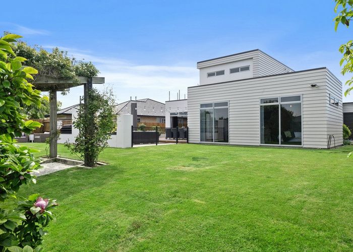  at 14 Orchard Grove, Netherby, Ashburton