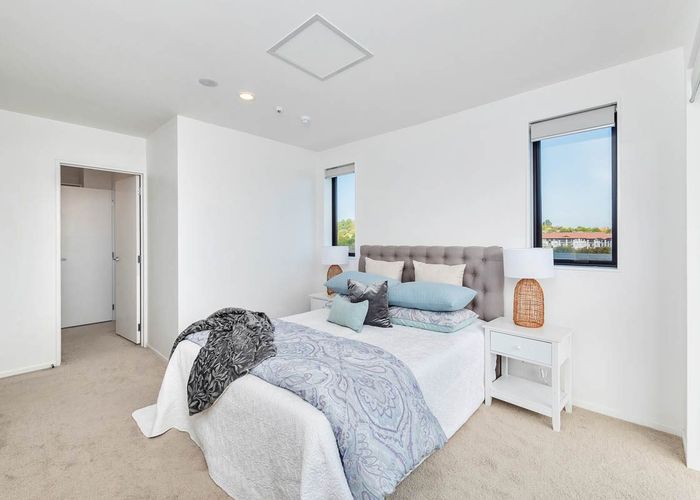  at 201/46 Rosedale Road, Rosedale, Auckland
