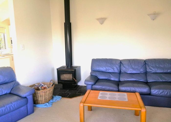  at 33B Wolsley Avenue, Milford, North Shore City, Auckland