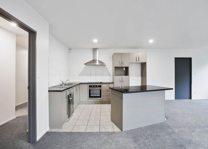  at 8 Vino Cina Heights, Henderson, Waitakere City, Auckland