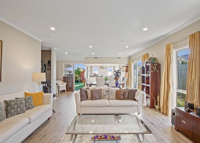  at 4 Stedyl Crescent, Richmond