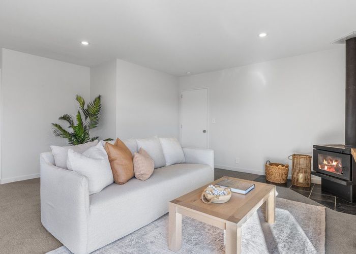  at 2 De Courcy Place, Avondale, Christchurch City, Canterbury