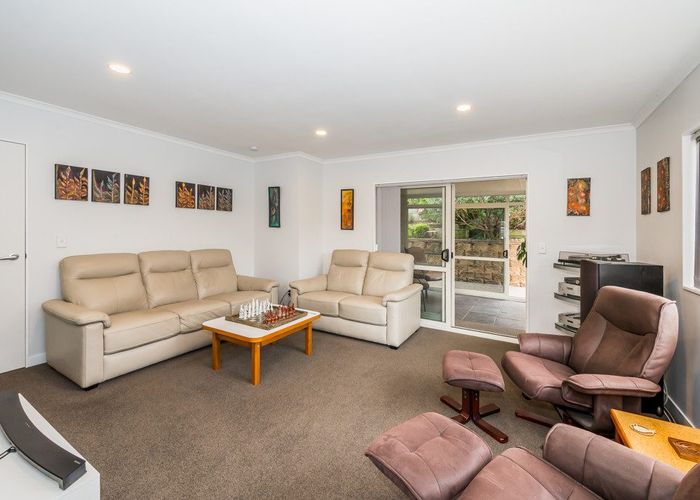  at 78 Guildford Drive, Paraparaumu
