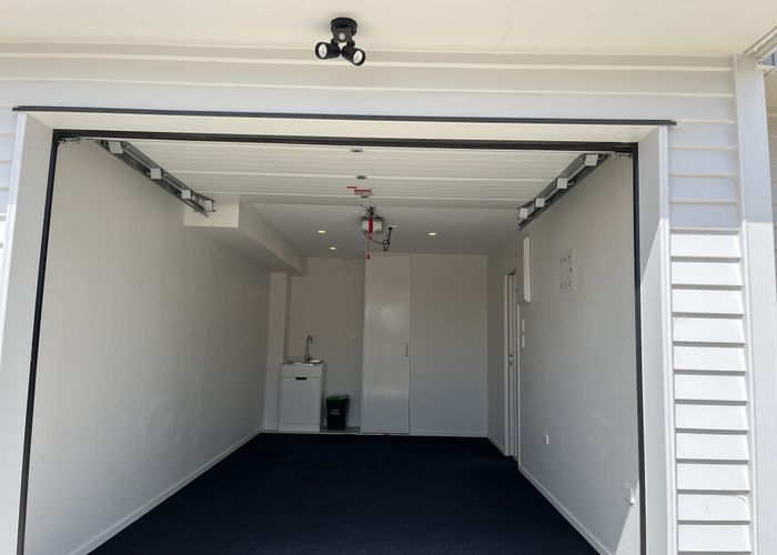  at 1/149 Tirimoana Rd, Te Atatu South, Waitakere City, Auckland