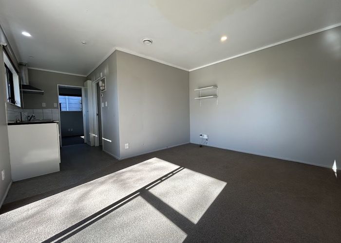  at 17A Oakmont Place, Wattle Downs, Manukau City, Auckland
