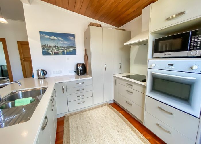  at 1/35 Hutton Street, Otahuhu, Auckland