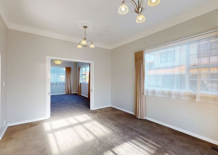  at 49 Kings Crescent, Lower Hutt, Lower Hutt, Wellington