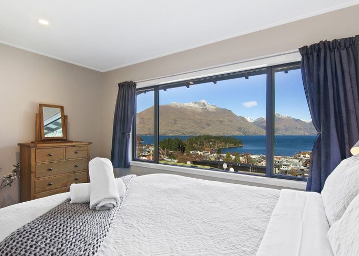  at 5/14 MALAGHAN ST, QUEENSTOWN