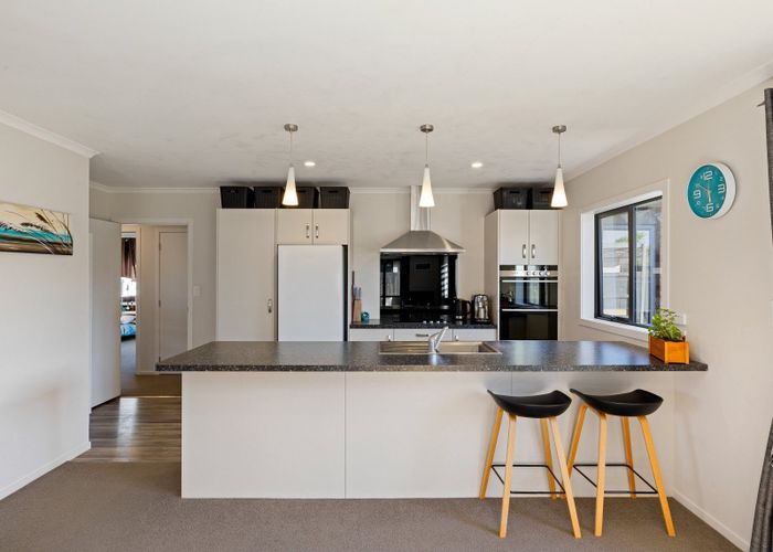  at 22 Kawariki Drive, Baverstock, Hamilton