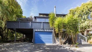  at 9 Shalamar Drive, Cashmere, Christchurch