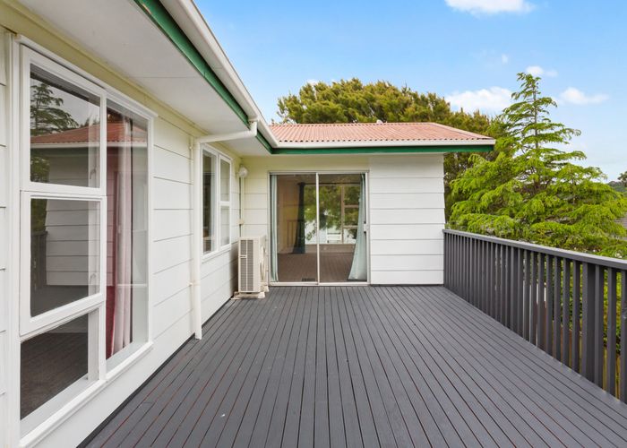  at 39 Ayton Drive, Whitby, Porirua