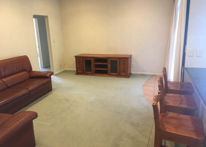  at 6 Carniew Place, Dannemora, Manukau City, Auckland