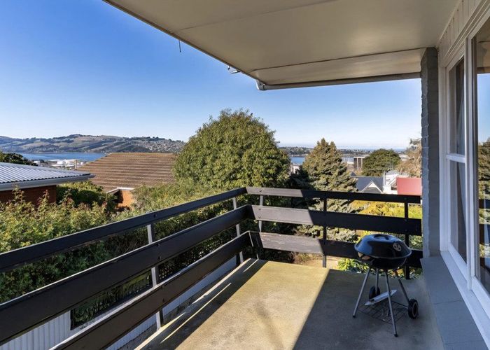  at 115C London Street, Dunedin Central, Dunedin