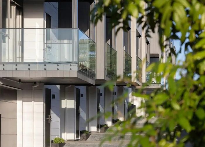  at 10 Boyd Avenue, Royal Oak, Auckland City, Auckland