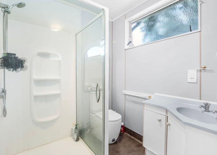  at 5 Moore Street, West End, Palmerston North, Manawatu / Whanganui