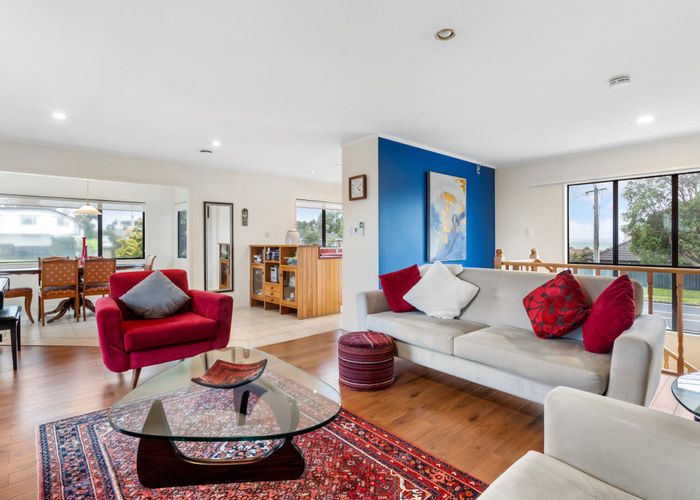 at 2/115 Bucklands Beach Road, Bucklands Beach, Manukau City, Auckland