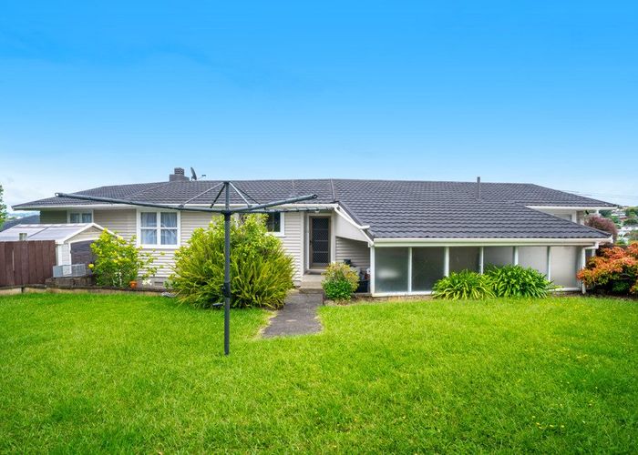  at 13 Ball Place, Mount Roskill, Auckland