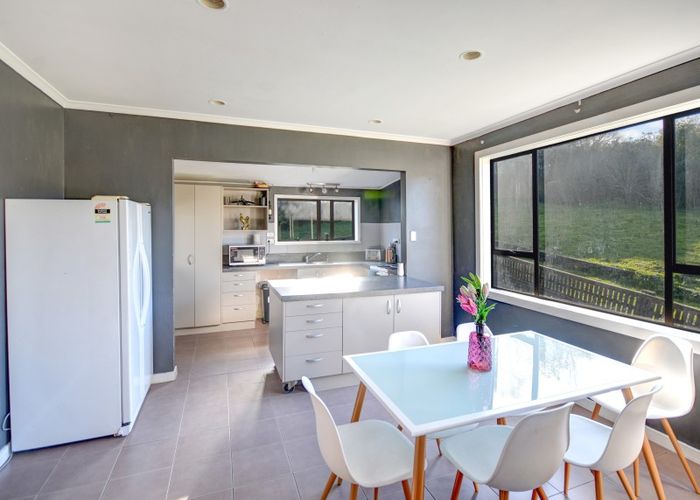  at 293 Ravensbourne Road, Ravensbourne, Dunedin