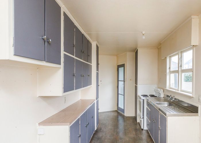  at 8 John F Kennedy Drive, Milson, Palmerston North