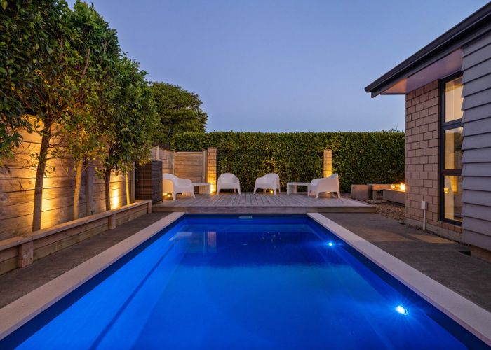  at 13 Munford Lane, Riverhead, Riverhead