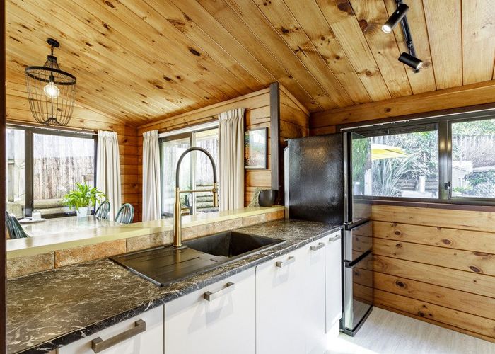  at 108 Norana Road, Timberlea, Upper Hutt, Wellington