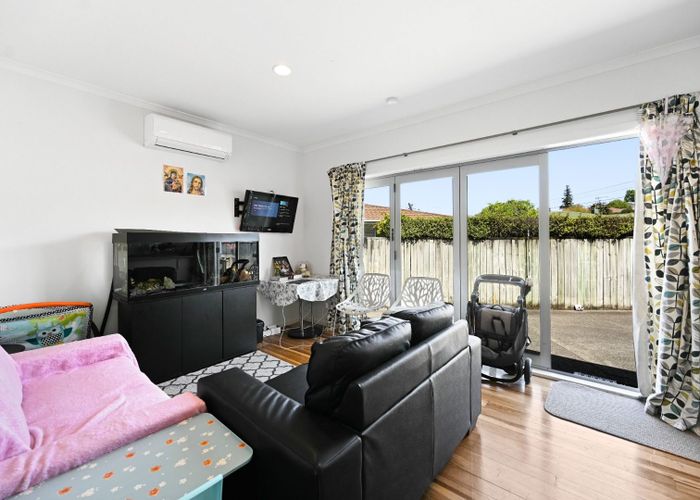  at 1/8A Mount View Road, Melville, Hamilton, Waikato