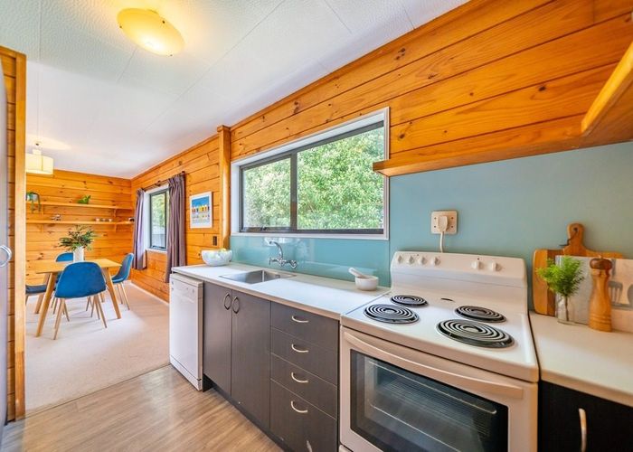  at 33b Gemstone Drive, Birchville, Upper Hutt, Wellington