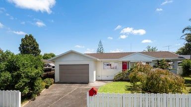  at 5A Hinekohu Street, New Lynn, Auckland