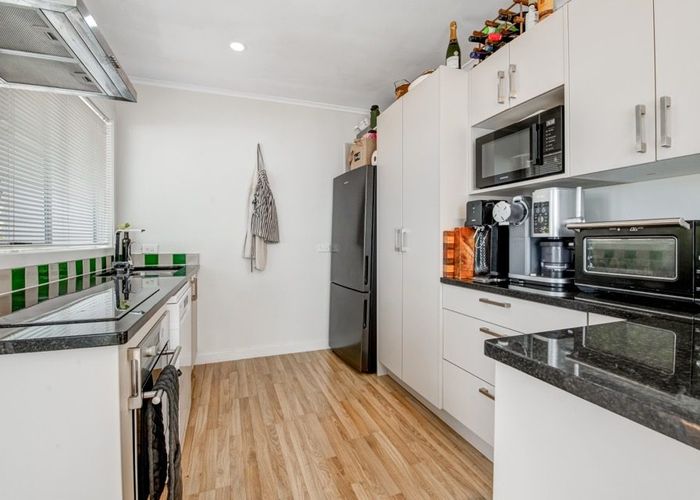  at 9 Bryers Place, Bayview, North Shore City, Auckland