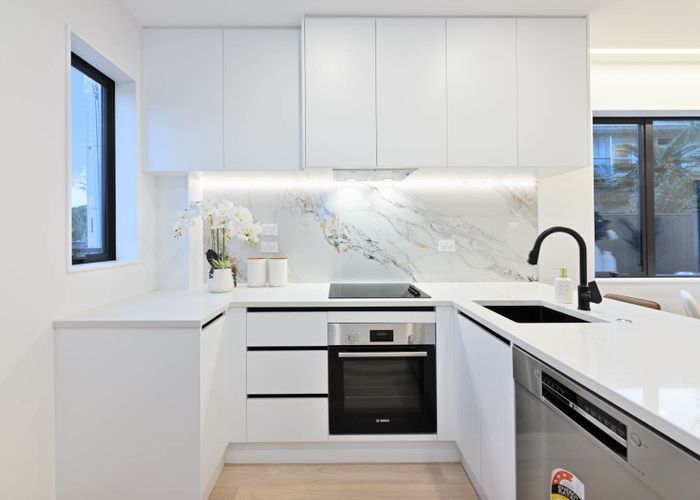  at 6/27 Britton Avenue, Mount Roskill, Auckland City, Auckland